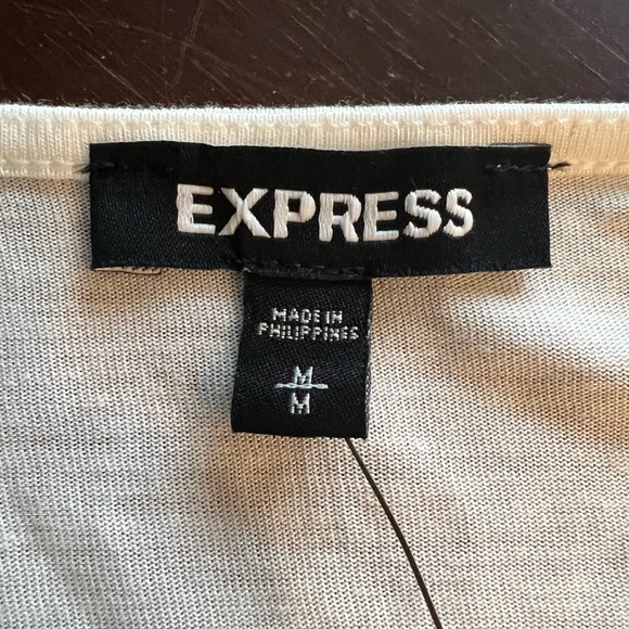 Express Top - Picture 3 of 4
